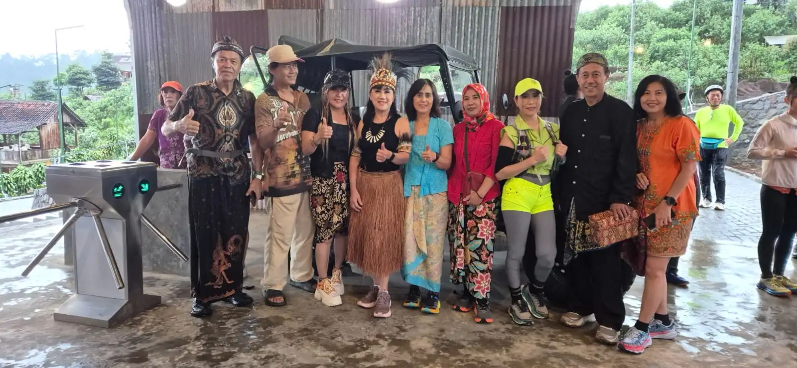 HHH hari kartini5